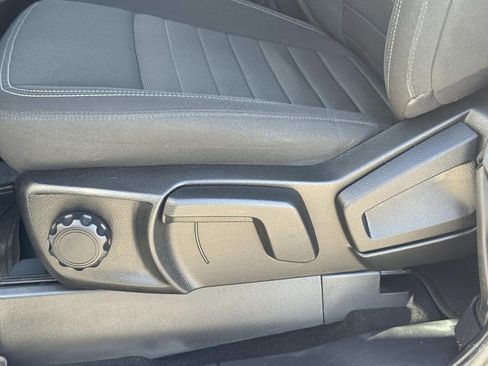 Certified 2019 Ford Ranger XLT w/ Equipment Group 301A Mid image 21