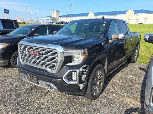 Used 2020 GMC Sierra 1500 Denali w/ Denali Ultimate Package AWD/4WD image 3