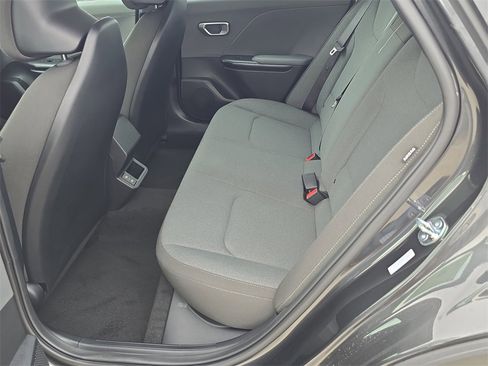 New 2025 Kia K4 LXS image 19