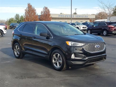 Certified 2024 Ford Edge SEL w/ Convenience Package image 2