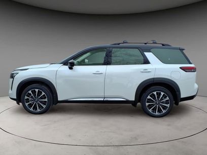 New 2026 Nissan Pathfinder Platinum