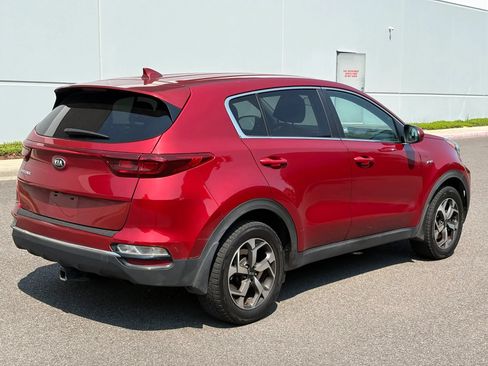Used 2020 Kia Sportage LX AWD/4WD image 6