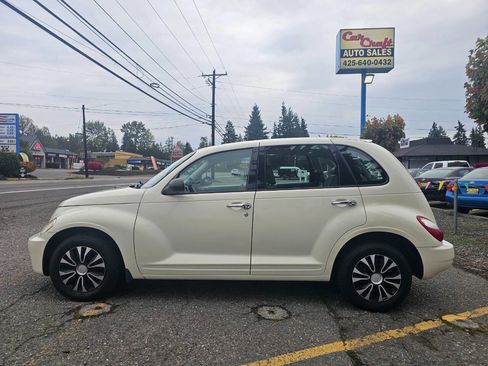 Used 2007 Chrysler PT Cruiser image 3