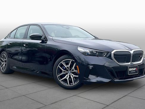 Used 2024 BMW i5 M60 w/ Executive Package image 2