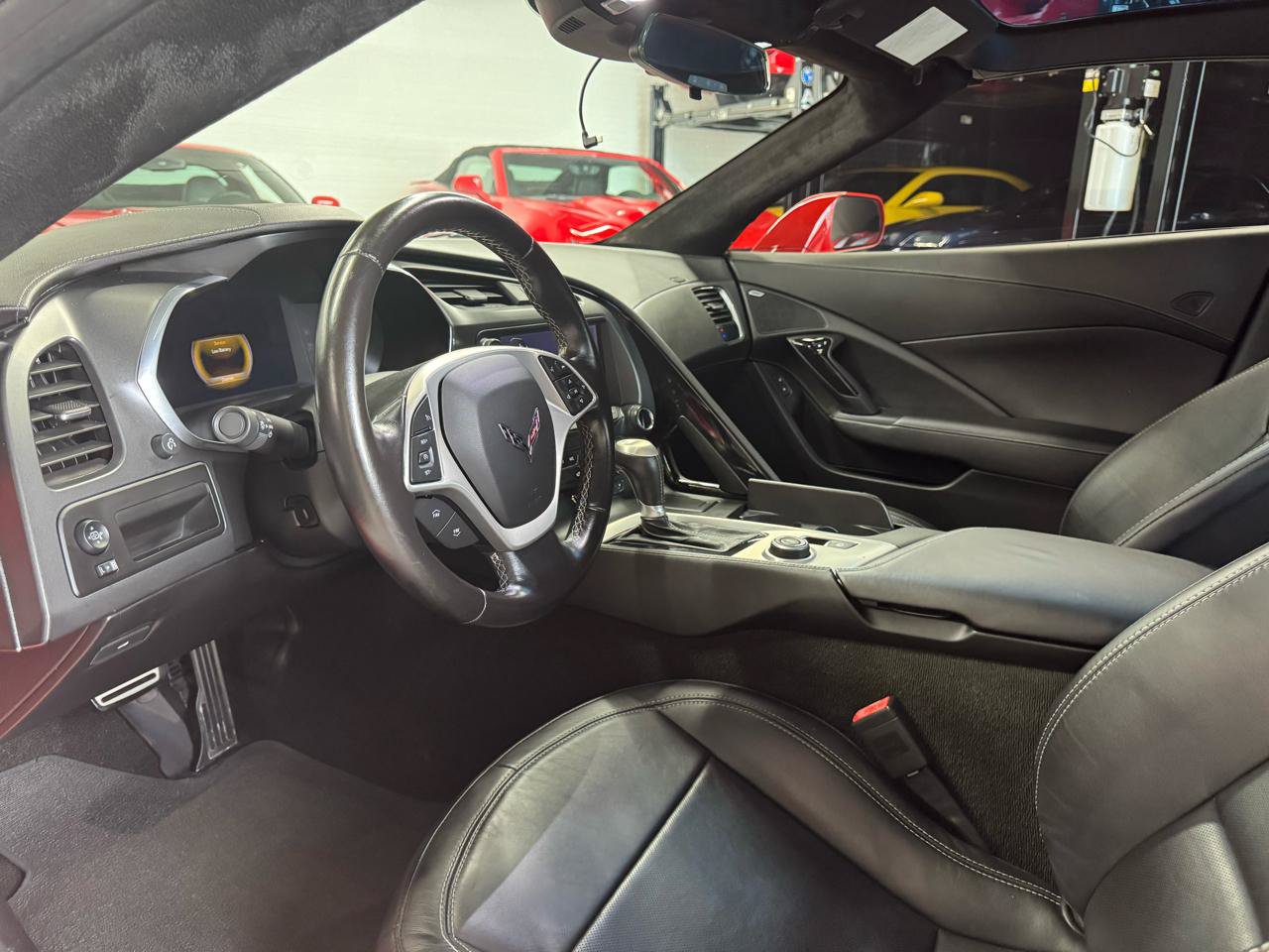 Used 2014 Chevrolet Corvette Stingray Coupe RWD image 32