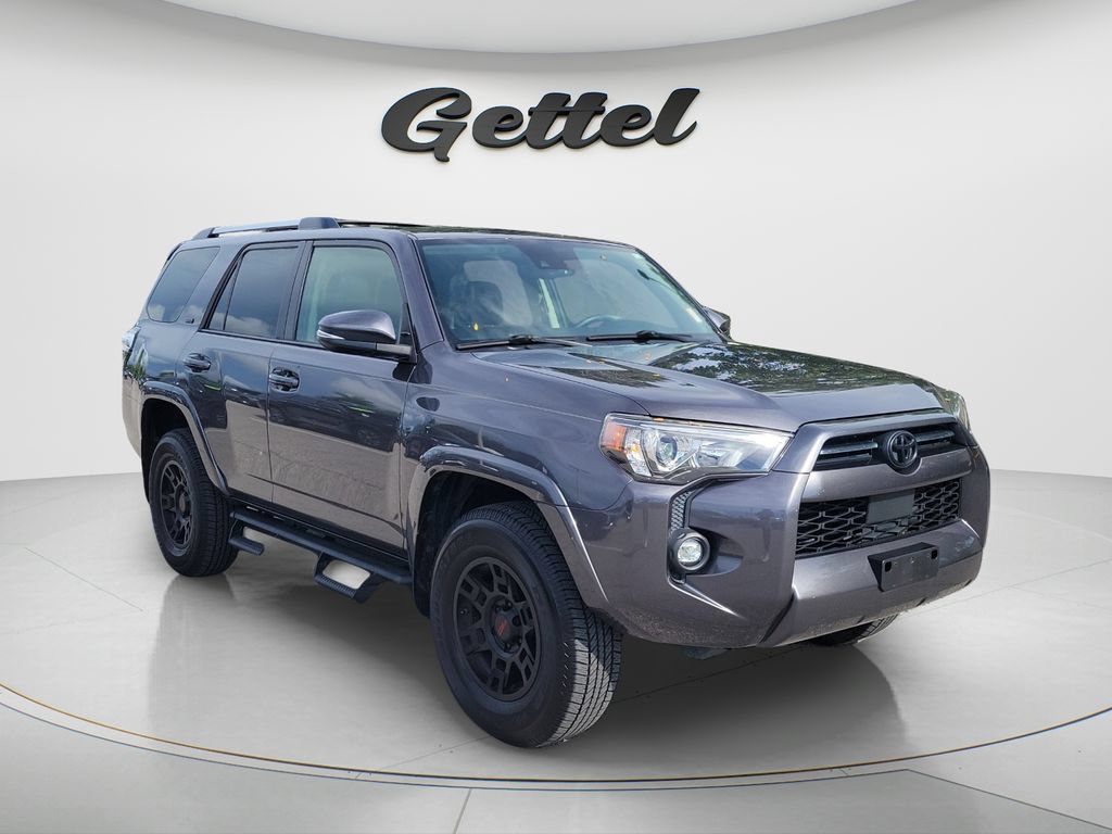 Used 2021 Toyota 4Runner SR5 Premium w/ Moonroof Package AWD/4WD image 3