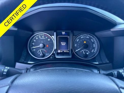 Used 2021 Toyota Tacoma TRD Off-Road AWD/4WD image 13