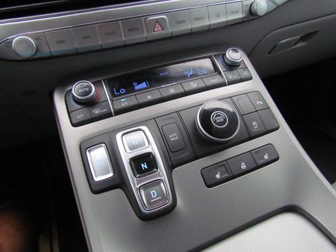 Used 2022 Hyundai Palisade SEL w/ 8P Bench Seat Package FWD image 24