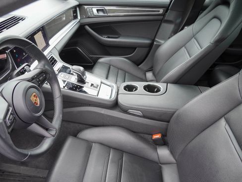 Certified 2023 Porsche Panamera Platinum Edition RWD image 10