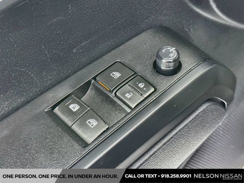 Used 2020 Toyota Tacoma SR RWD image 17