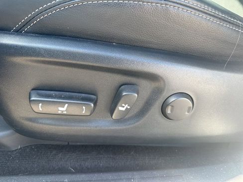 Used 2019 Toyota 4Runner Limited image 54