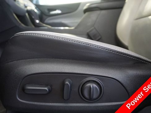 Used 2018 Chevrolet Equinox Premier AWD/4WD image 7