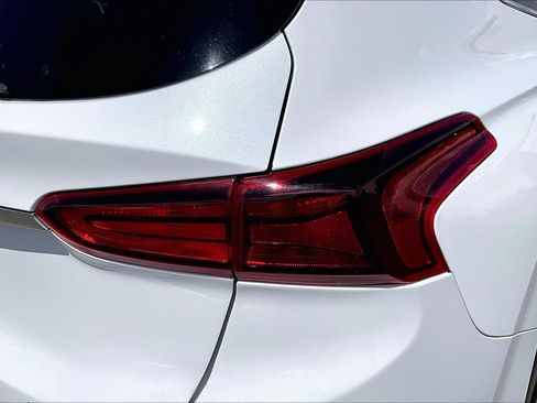 Used 2019 Hyundai Santa Fe SE FWD image 31