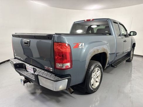 Used 2009 GMC Sierra 1500 SLE w/ Power Pack Plus AWD/4WD image 34