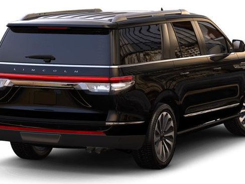 New 2024 Lincoln Navigator L Reserve image 5