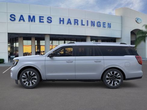 New 2026 Ford Expedition Max Platinum w/ Driver's Package AWD/4WD image 3