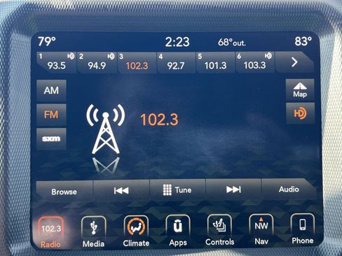 Used 2019 Jeep Wrangler Unlimited Sahara w/ Quick Order Package 24M Moab image 18