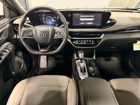 Certified 2025 Buick Envista Sport Touring FWD image 10