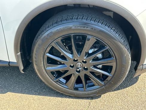 Certified 2024 Nissan Murano SV w/ SV Midnight Edition Package AWD/4WD image 7