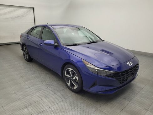 Used 2023 Hyundai Elantra SEL w/ Convenience Package FWD image 13