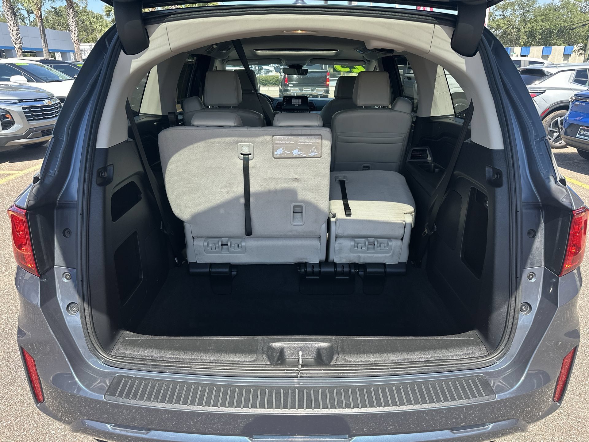 Used 2025 Honda Odyssey EX-L image 31