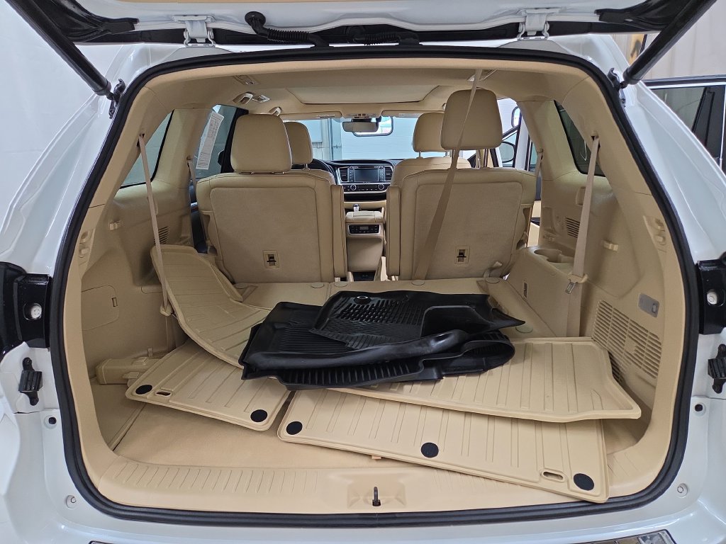 Used 2019 Toyota Highlander Limited Platinum w/ Protection Package #3 AWD/4WD image 9
