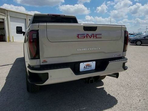 New 2026 GMC Sierra 2500 AT4 w/ AT4 Premium Plus Package image 6
