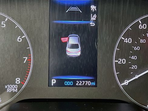 Used 2024 Toyota Corolla LE FWD image 20
