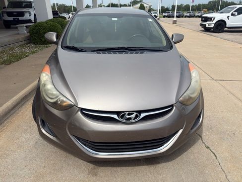 Used 2011 Hyundai Elantra GLS w/ Preferred Equipment Pkg 3 FWD image 3