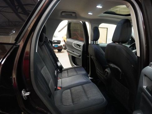 Used 2021 Ford Bronco Sport Big Bend w/ Big Bend Package image 12