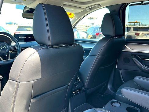 Used 2024 MAZDA CX-90 Plug-In Hybrid w/ Premium Pkg AWD/4WD image 18