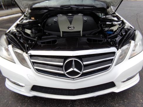 Used 2013 Mercedes-Benz E 350 BlueTEC Sedan image 47