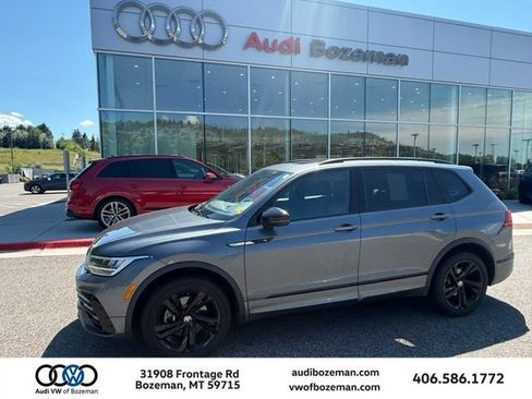 Used 2024 Volkswagen Tiguan SE R-Line AWD/4WD image 1