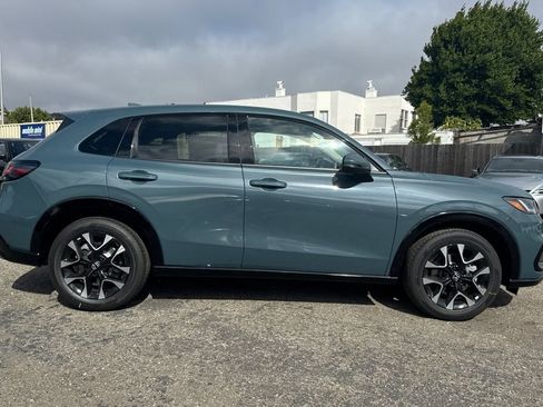 New 2026 Honda HR-V EX-L image 3