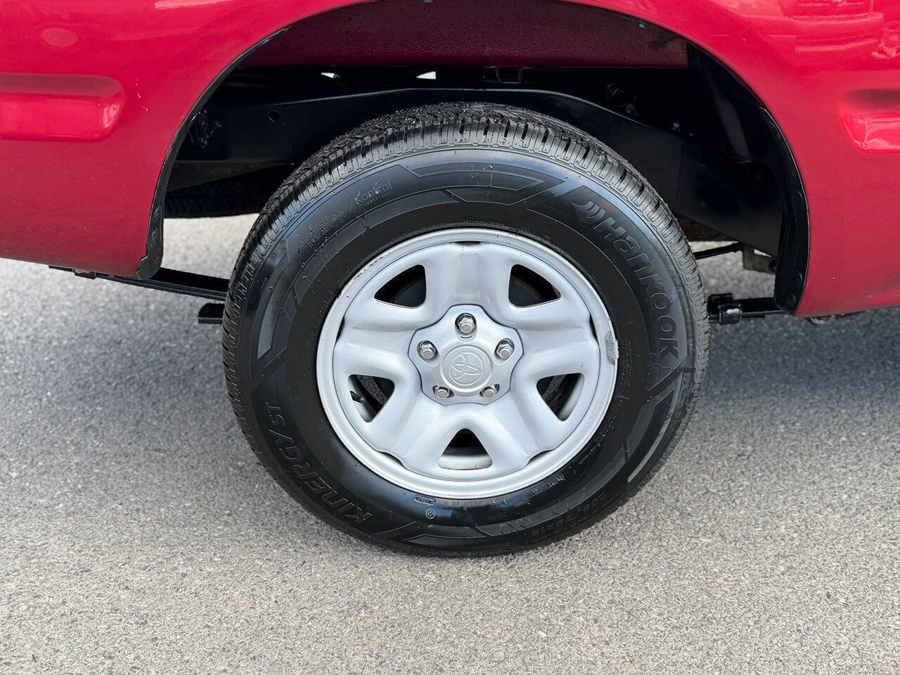 Used 2002 Toyota Tacoma 2WD Regular Cab image 73