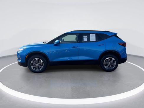 Used 2024 Chevrolet Blazer LT w/ Convenience Package FWD image 5