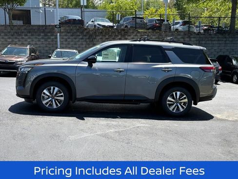 New 2026 Nissan Pathfinder SL AWD/4WD image 5