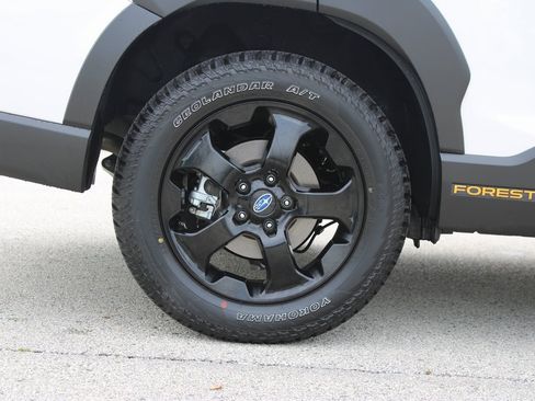 Certified 2025 Subaru Forester Wilderness w/ Convenience Package image 34