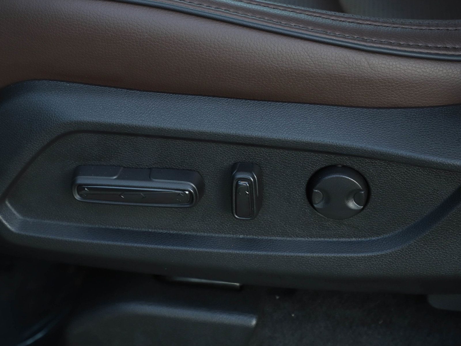 Used 2024 Honda Pilot Elite image 26