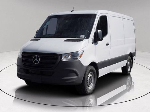 New 2025 Mercedes-Benz Sprinter 2500 image 3