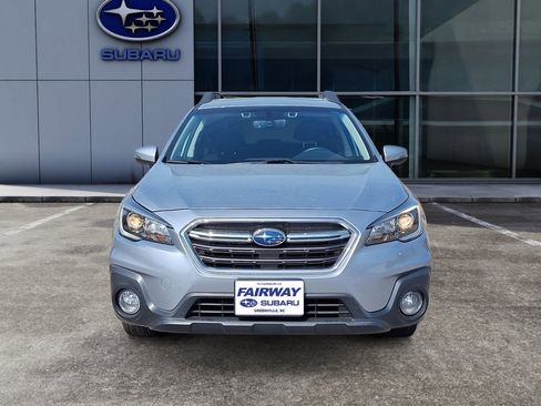 Used 2019 Subaru Outback 2.5i Premium image 3