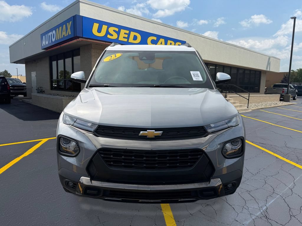 Used 2023 Chevrolet TrailBlazer ACTIV w/ Technology Package AWD/4WD image 3