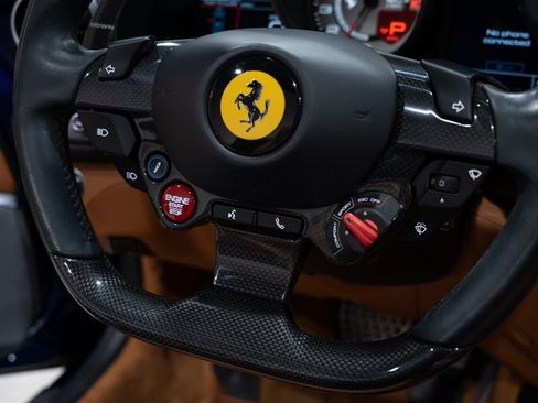 Used 2020 Ferrari Portofino image 53