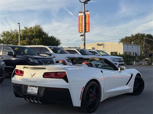 Used 2017 Chevrolet Corvette Stingray Z51 image 3