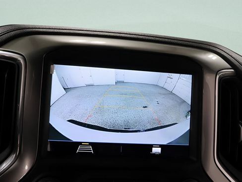 Used 2023 Chevrolet Silverado 2500 LT w/ Convenience Package image 13