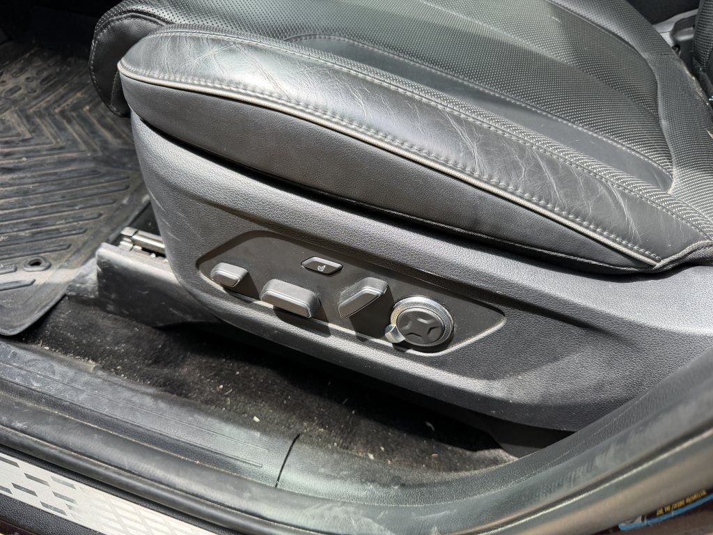 Used 2024 Hyundai Palisade Calligraphy FWD image 14