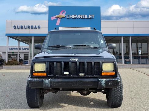 Used 2000 Jeep Cherokee Sport image 2