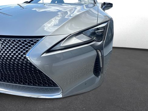 Used 2018 Lexus LC 500 Coupe w/ Touring Package RWD image 10