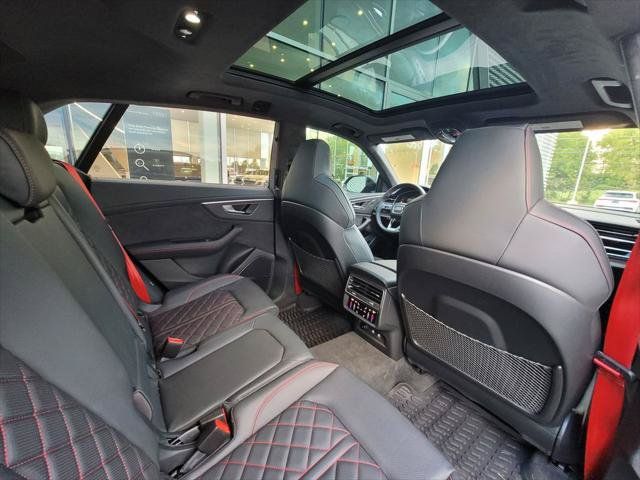 Used 2026 Audi SQ8 Prestige w/ Prestige Package AWD/4WD image 24