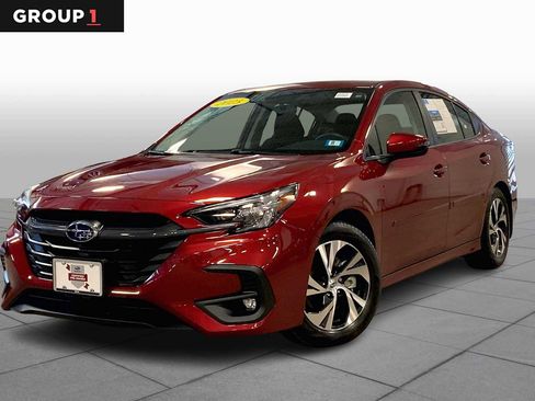 Used 2025 Subaru Legacy Premium image 1